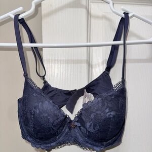 Elegant Lace Underwire Bra - Navy Blue